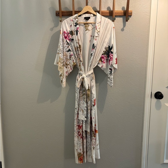 Natori Charmeuse Floral Print Kimono Wrap Robe Size Small - Picture 3 of 13